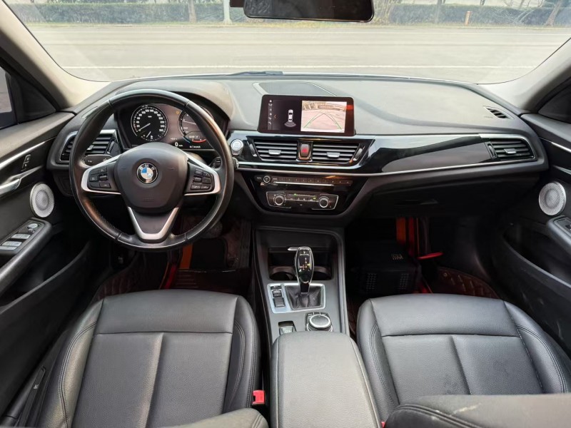 徐州20年宝马1系6