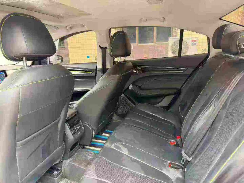 东莞23年荣威i56