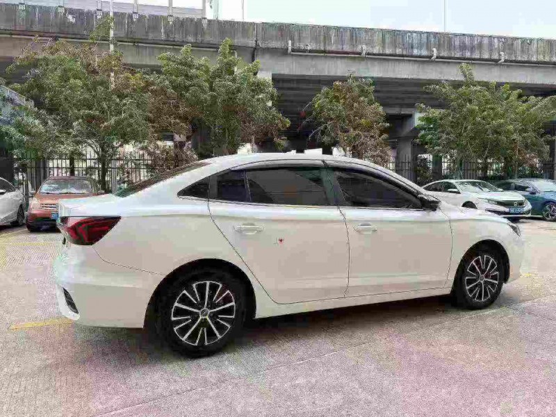 东莞23年荣威i57