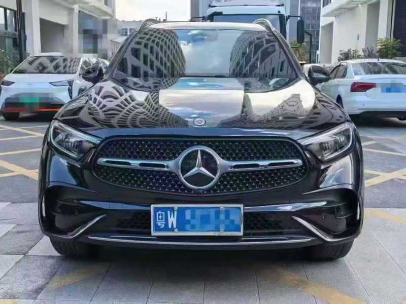 深圳23年奔驰GLC1