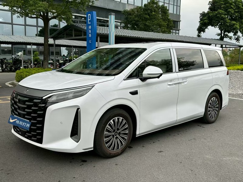 东莞25年比亚迪夏3