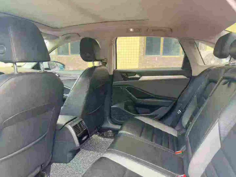 东莞20年大众速腾6