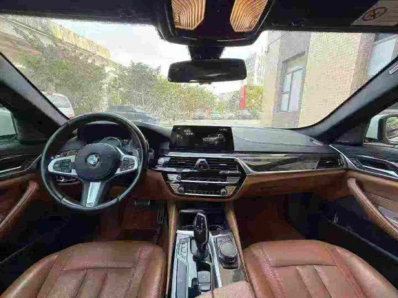 东莞19年宝马5系5