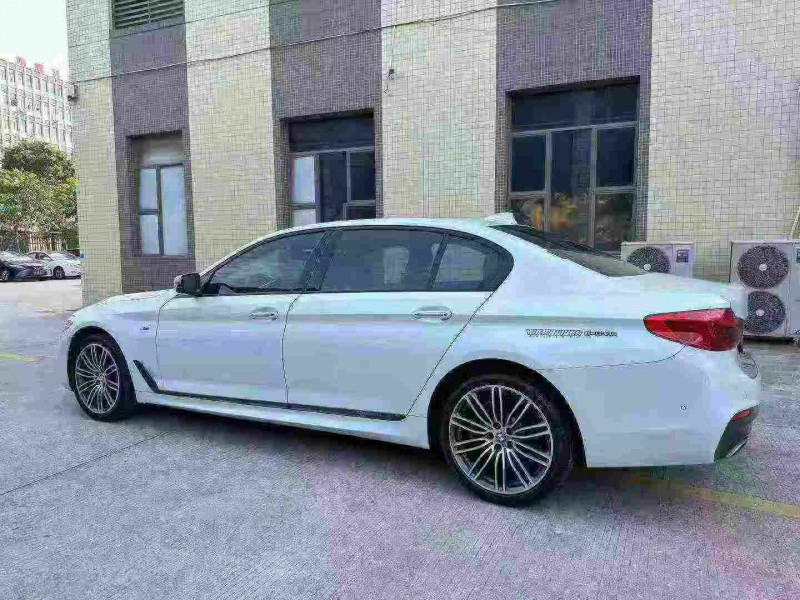 东莞19年宝马5系8