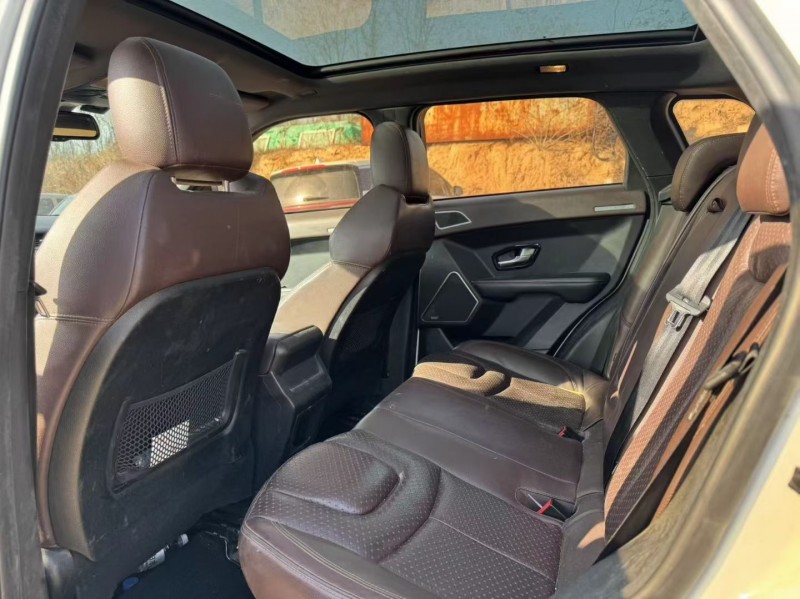 青岛16年陆风X74