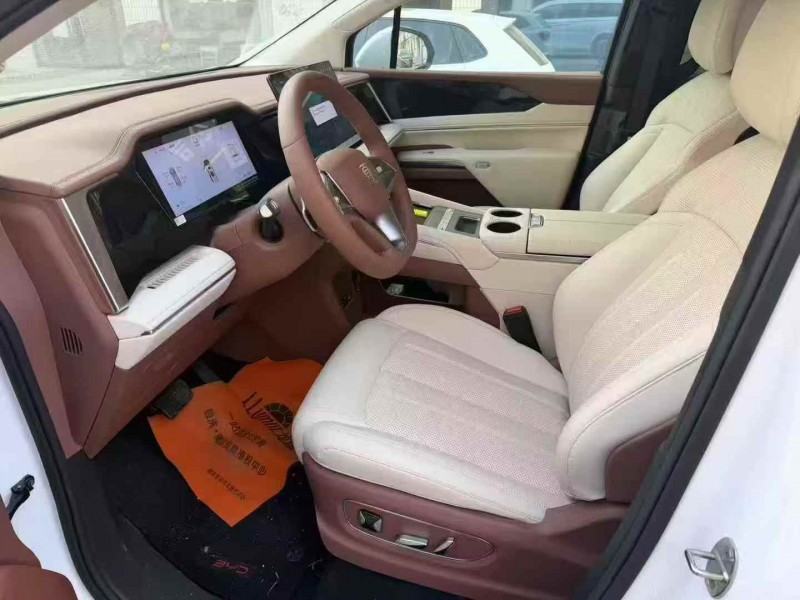 邯郸25年比亚迪夏5