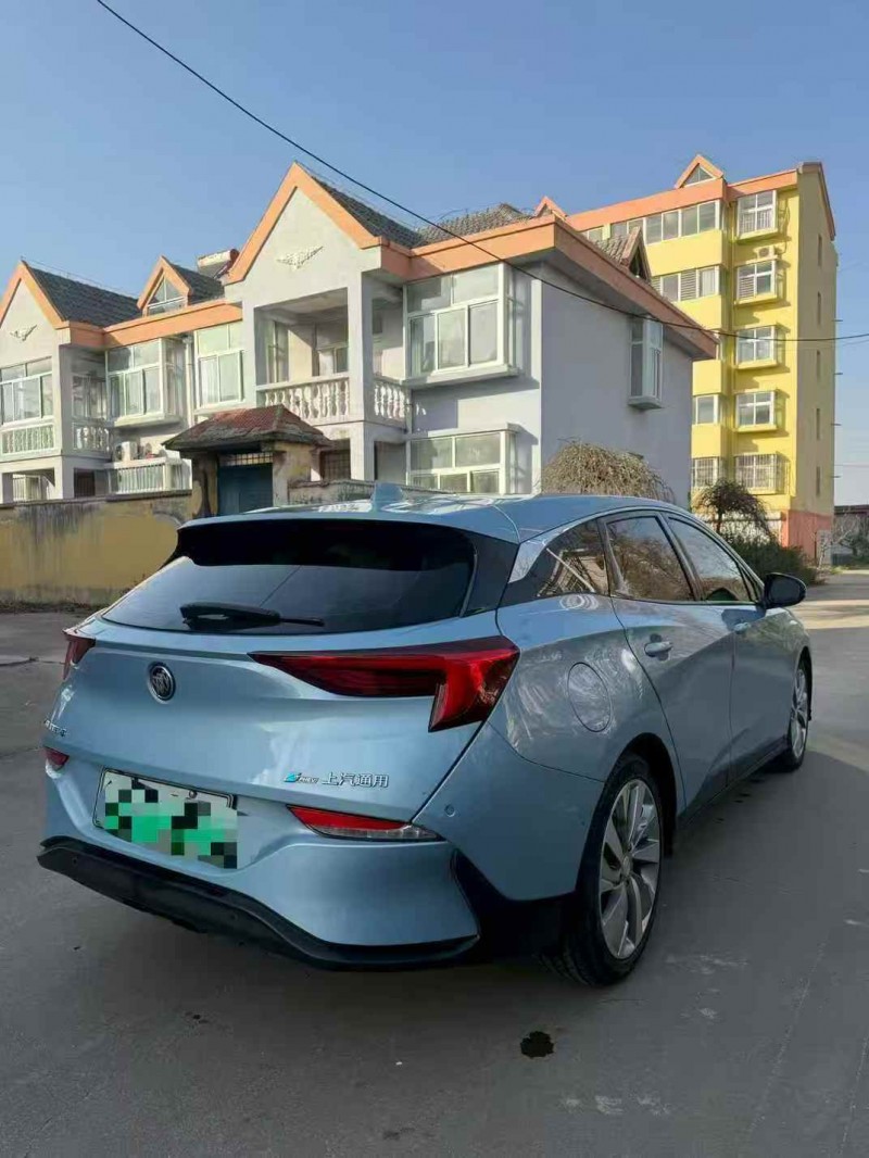 东营21年别克微蓝7