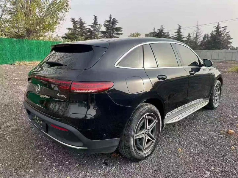 洛阳22年奔驰EQC7