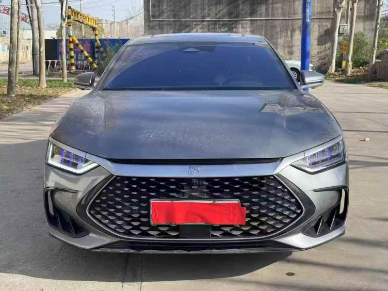 新乡23年比亚迪汉1