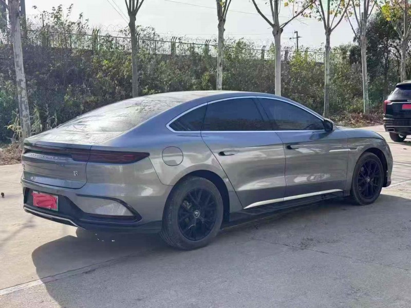 新乡23年比亚迪汉7