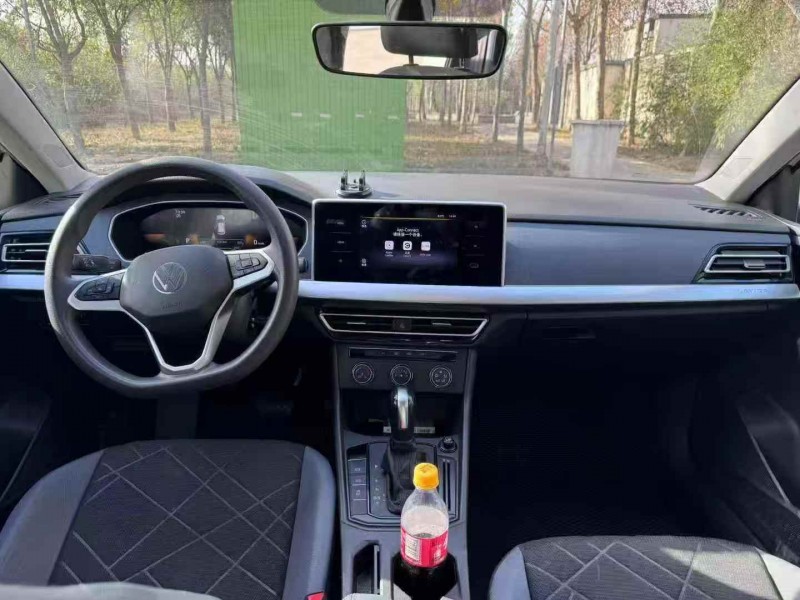 鹤壁23年大众朗逸4