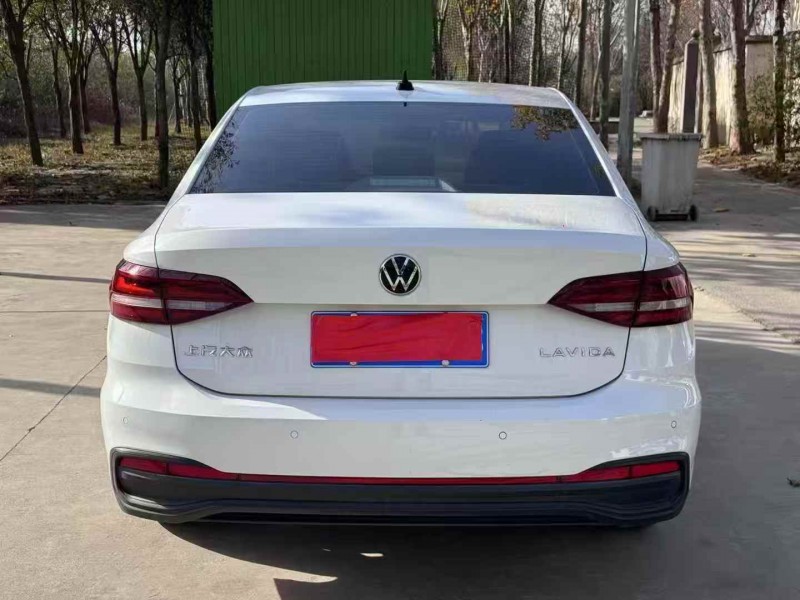 鹤壁23年大众朗逸9