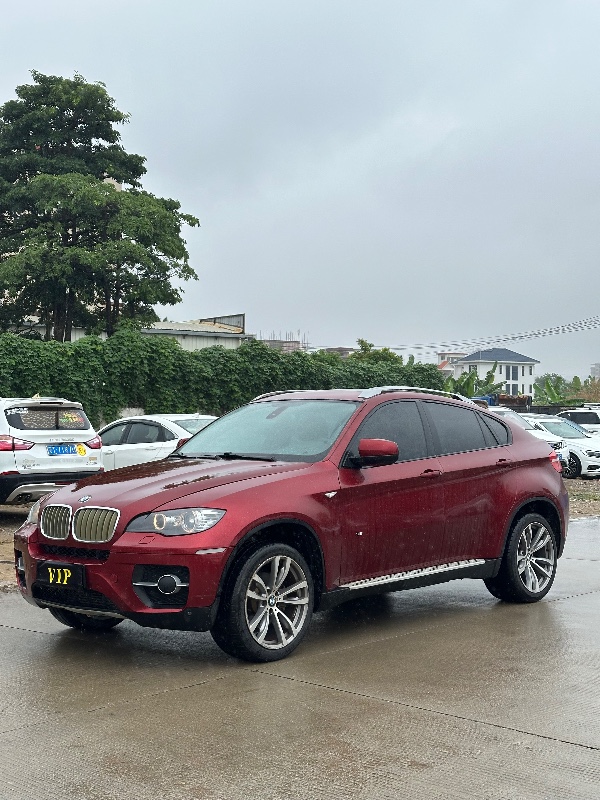 中山12年宝马X63