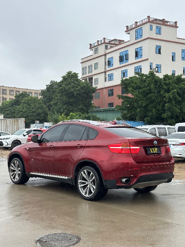 中山12年宝马X65