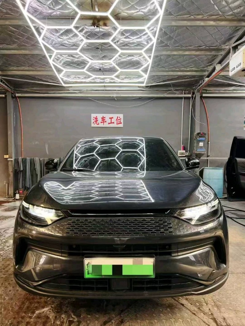 潍坊24年零跑汽车C111