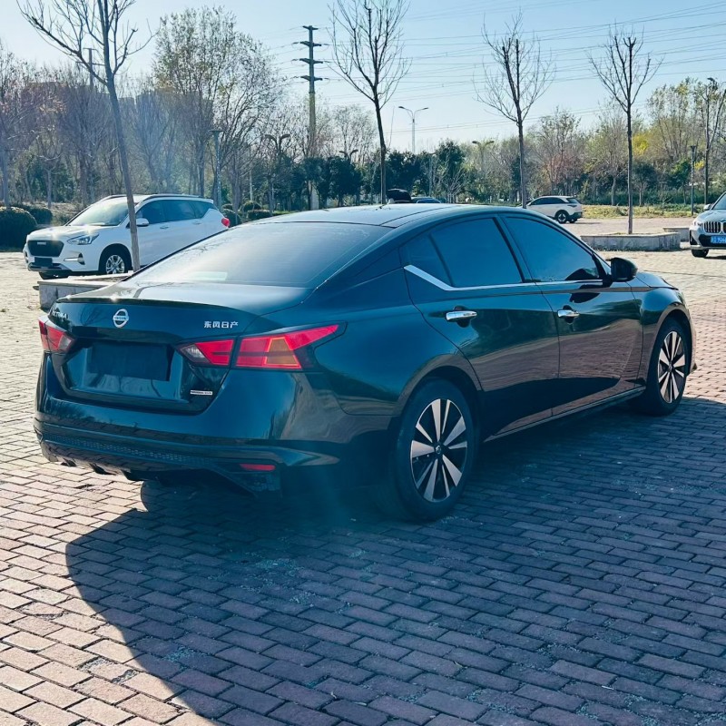 聊城21年日产天籁9