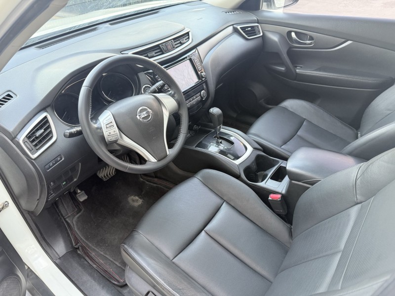 济宁15年日产奇骏4