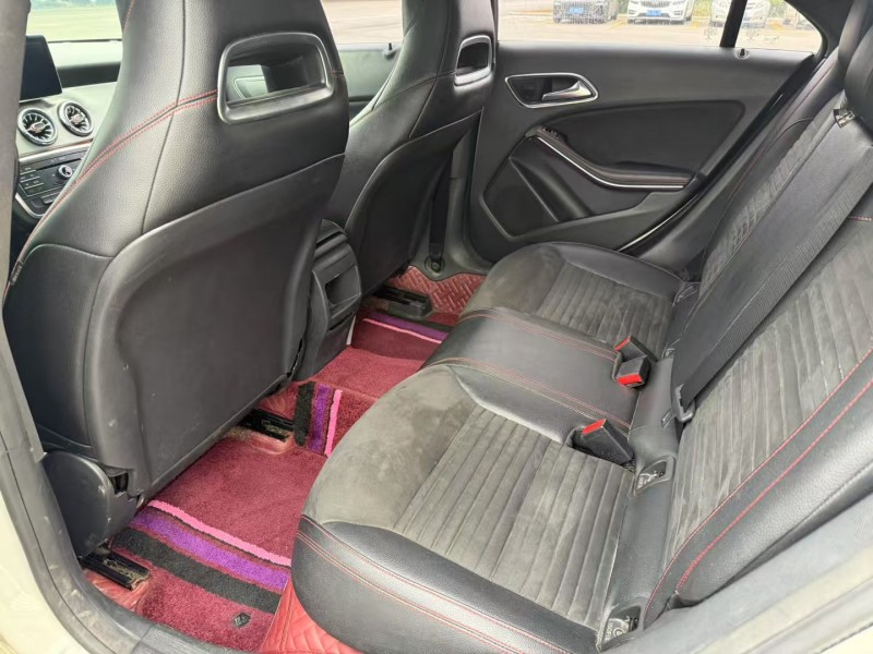 徐州16年奔驰CLA3