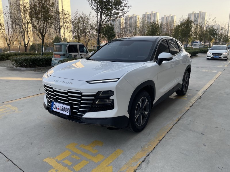 济宁24年奇瑞捷途3