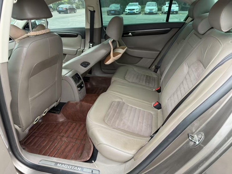 盐城14年大众迈腾4