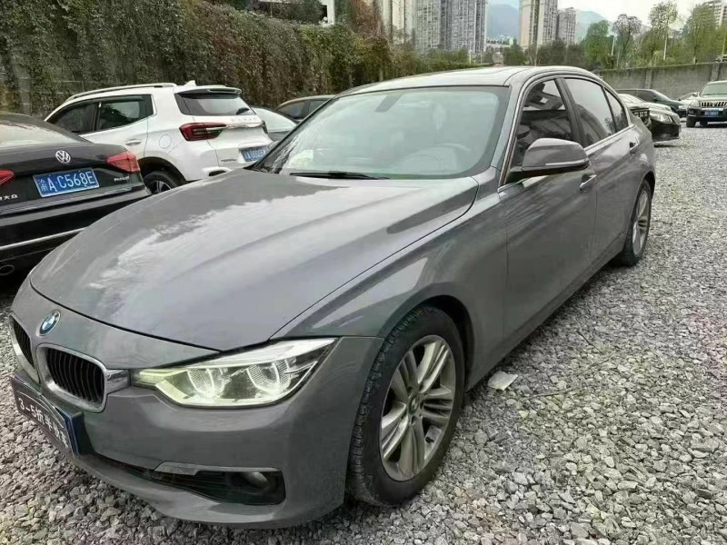 重庆16年宝马3系2