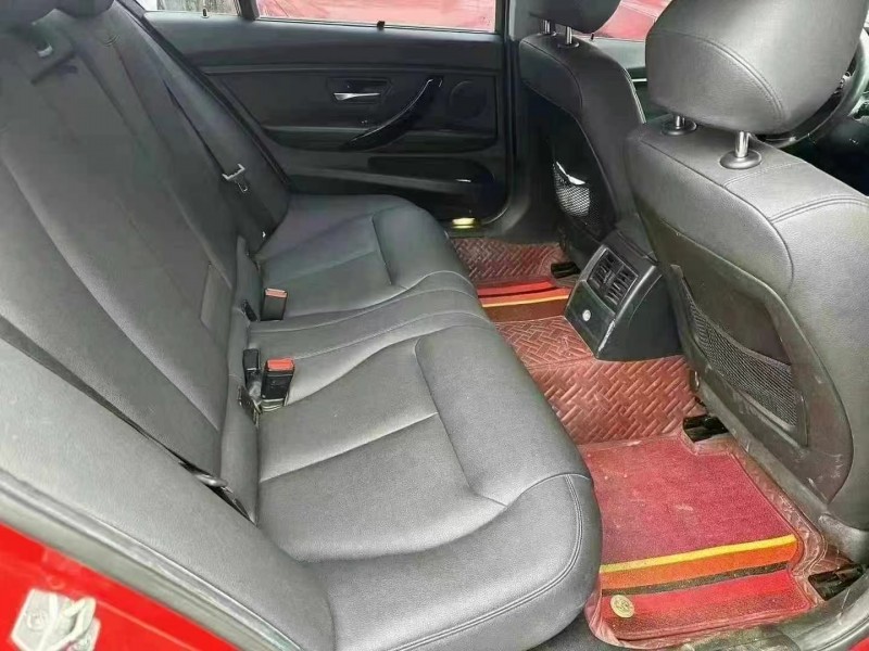 重庆16年宝马3系6