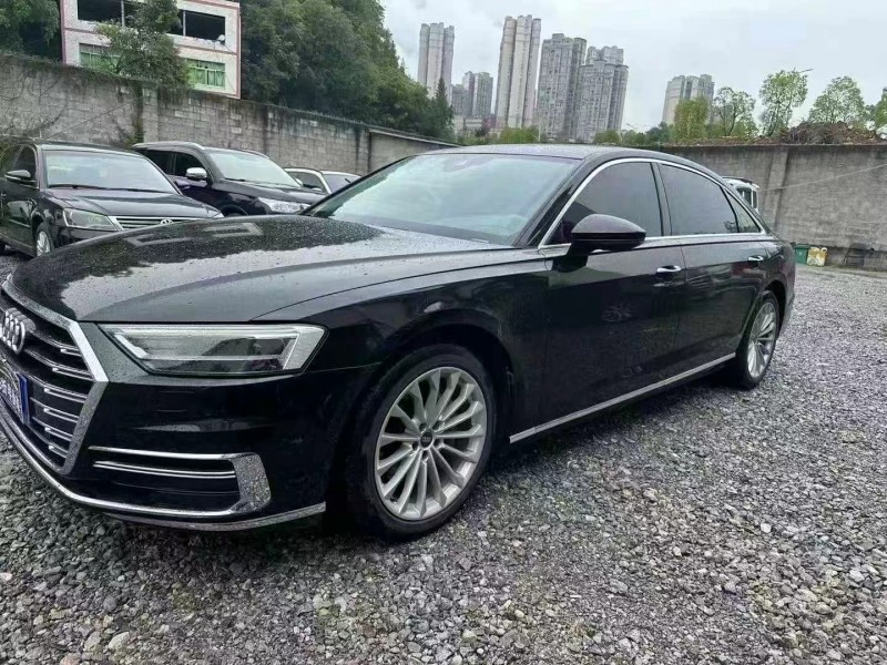 重庆21年奥迪A8L2
