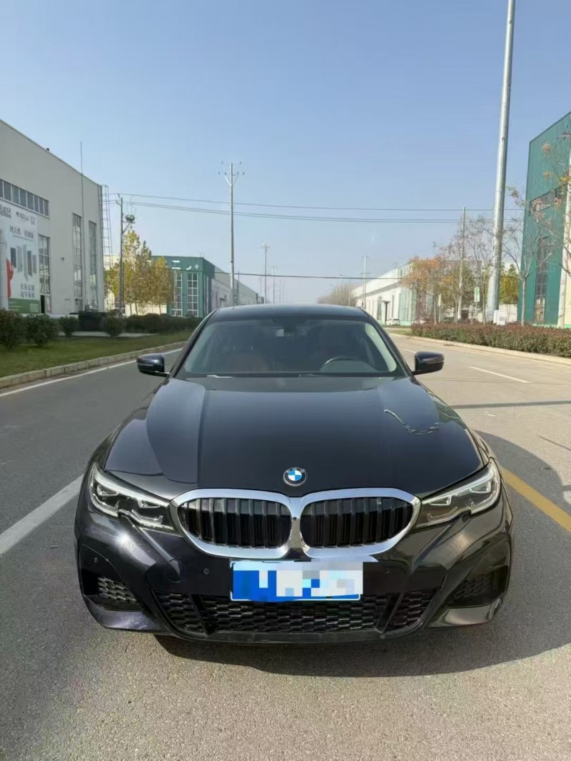 菏泽22年宝马3系1