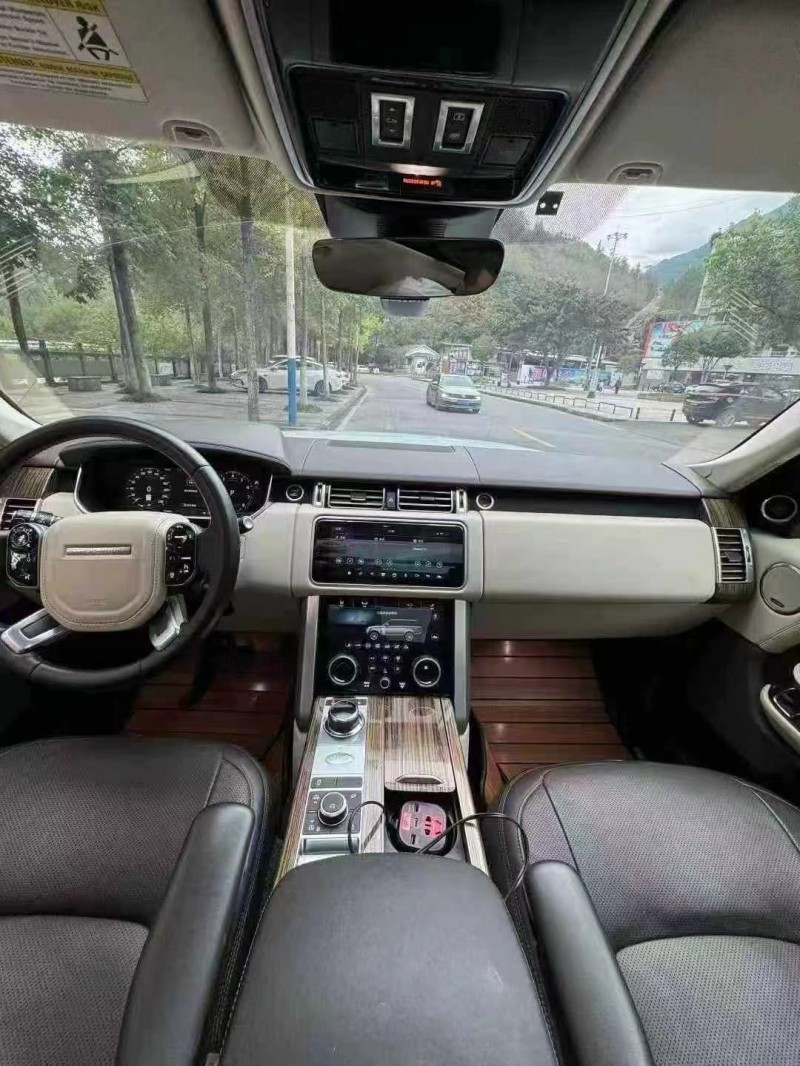 重庆19年路虎揽胜行政5