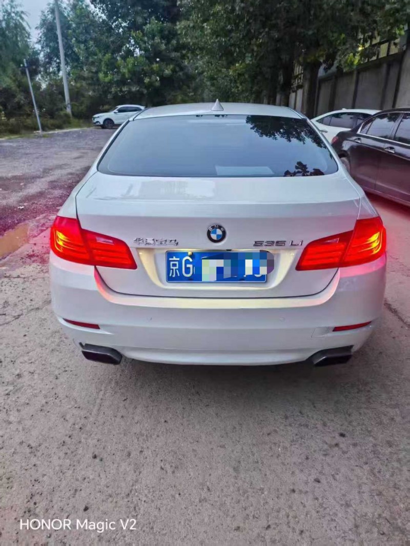 保定14年宝马5系9