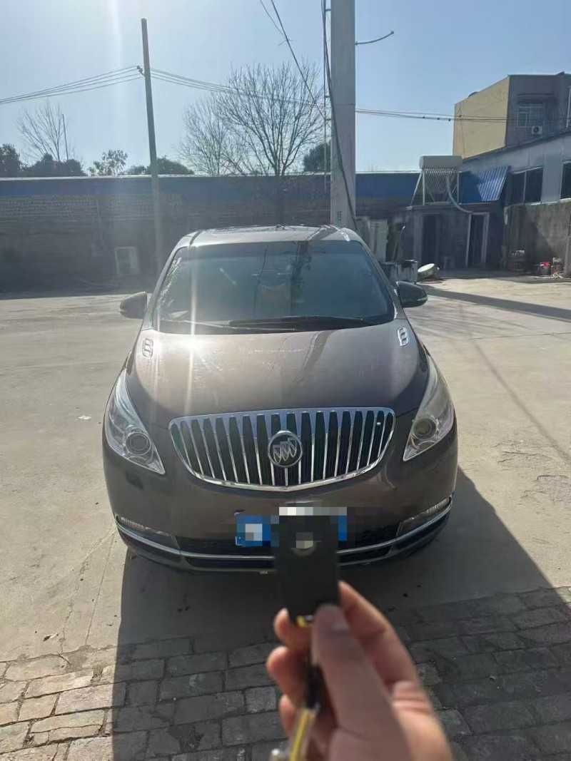 菏泽13年别克GL81