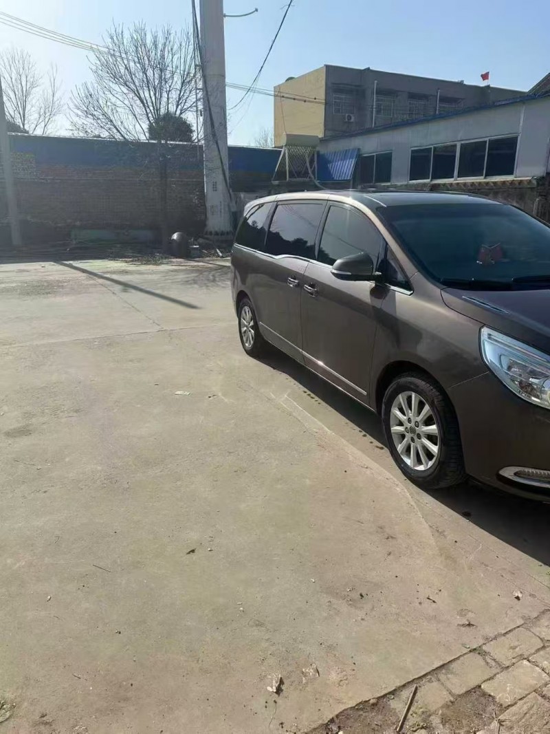 菏泽13年别克GL82