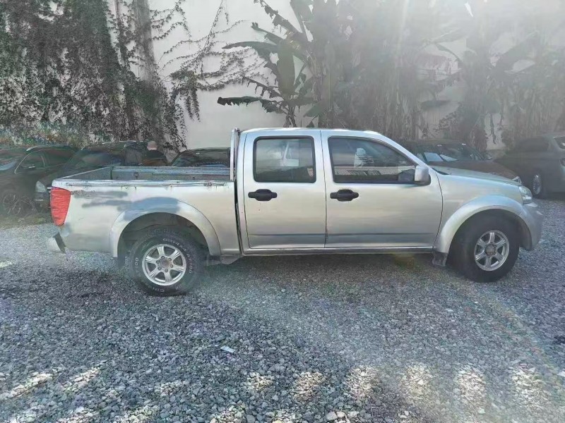 重庆19年长城汽车风骏3