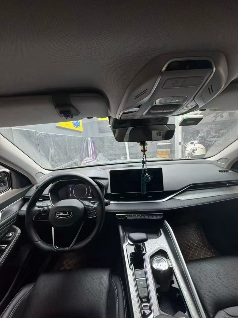 重庆23年吉利星瑞6