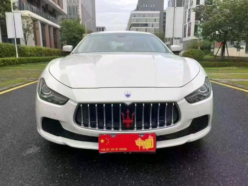 广州15年玛莎拉蒂Ghibli1