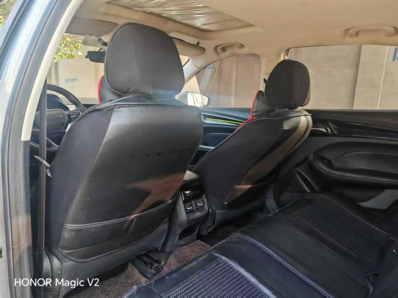 保定22年荣威i55