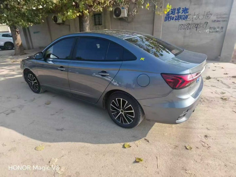 保定22年荣威i58