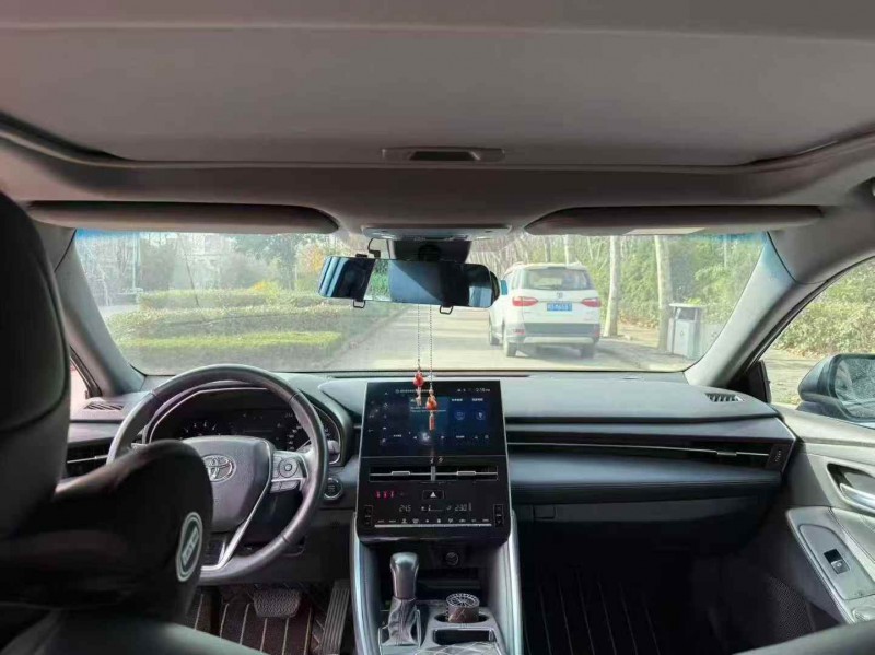 焦作24年丰田亚洲龙6