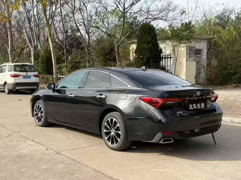 焦作24年丰田亚洲龙9