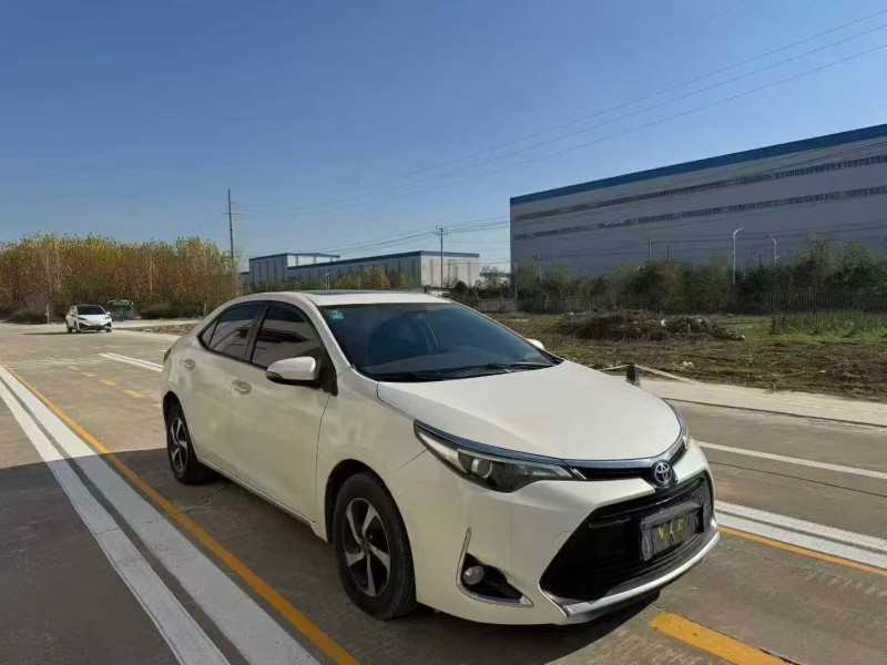 菏泽18年丰田雷凌3