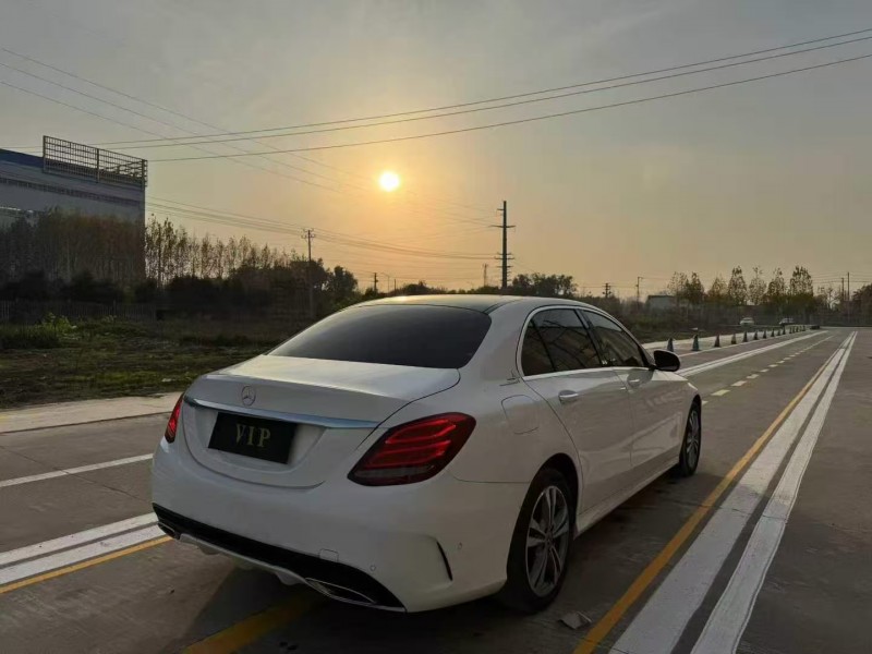 菏泽18年奔驰C8