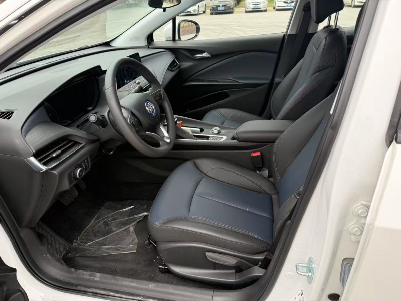 徐州25年别克微蓝3