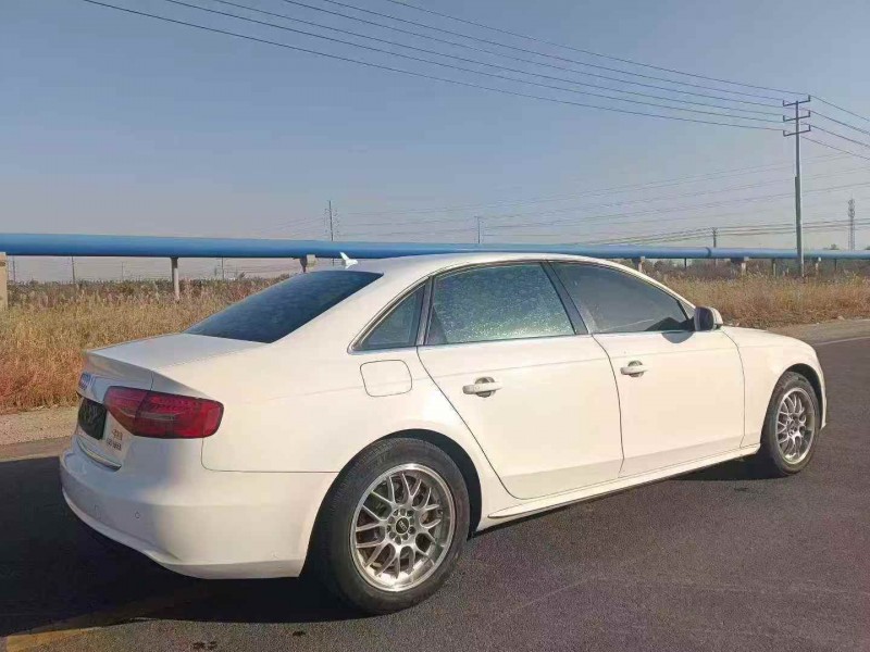 淄博15年奥迪A4L7