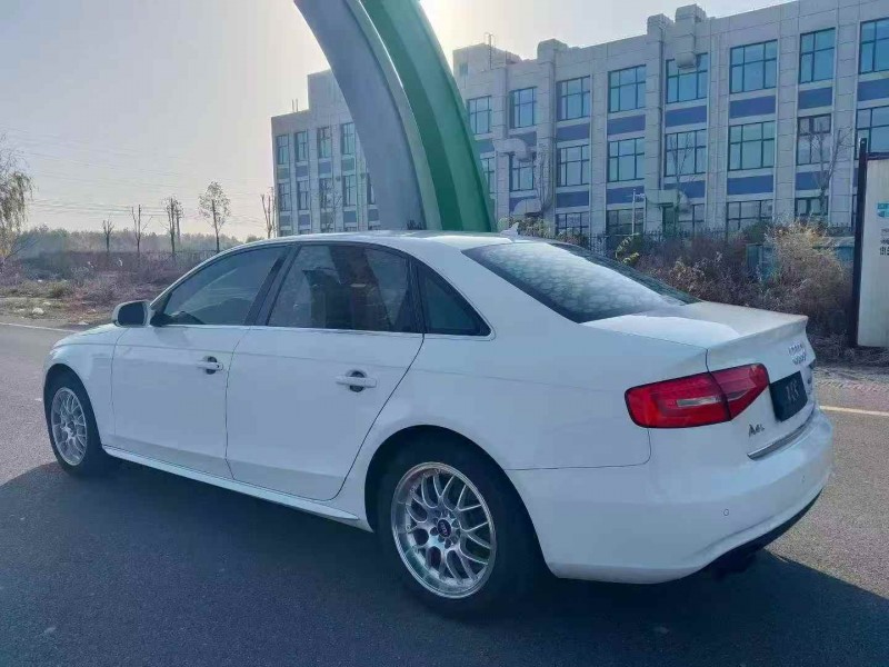 淄博15年奥迪A4L8
