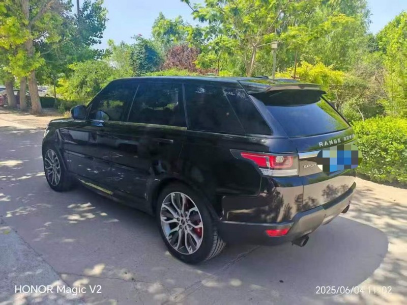 保定17年路虎揽胜运动7