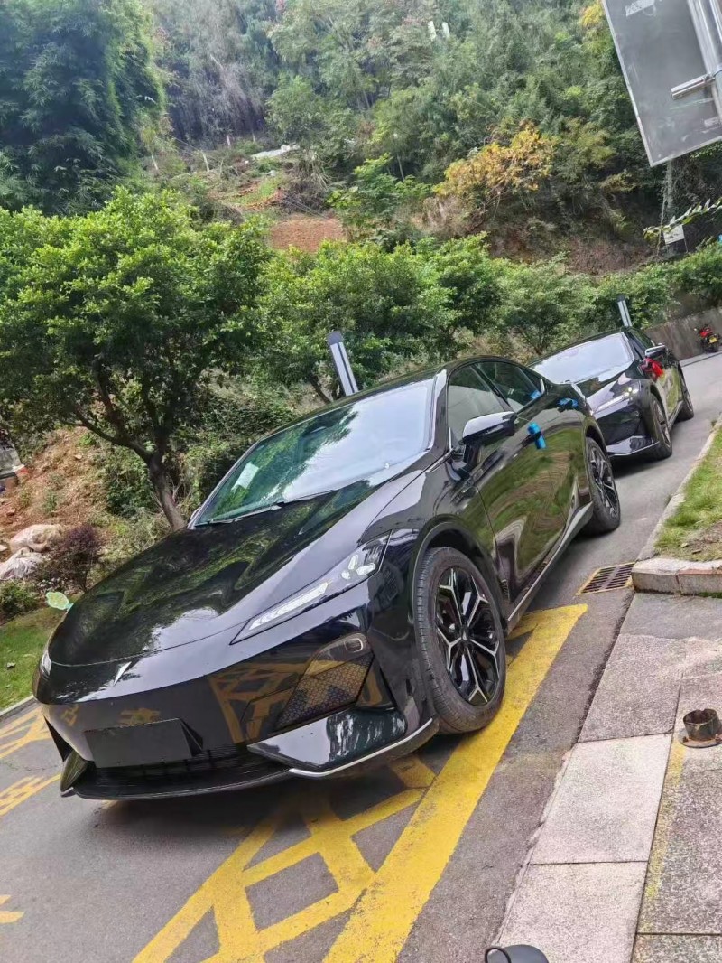 重庆25年长安汽车深蓝3