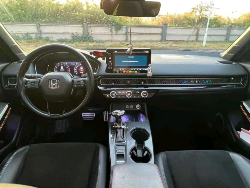 广州22年本田思域9