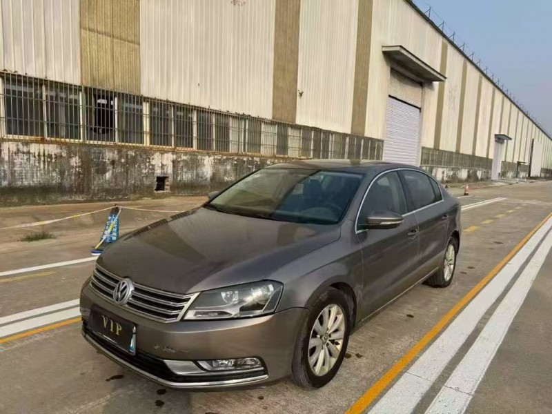 菏泽13年大众迈腾2