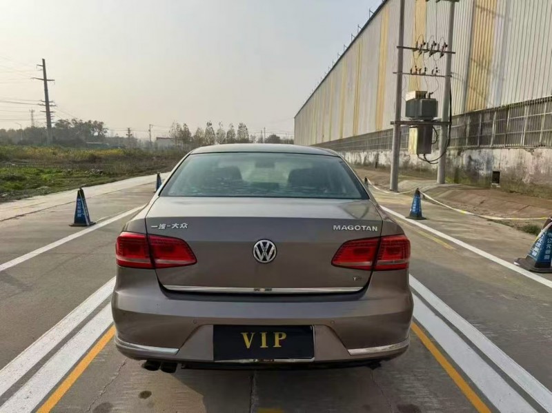 菏泽13年大众迈腾9