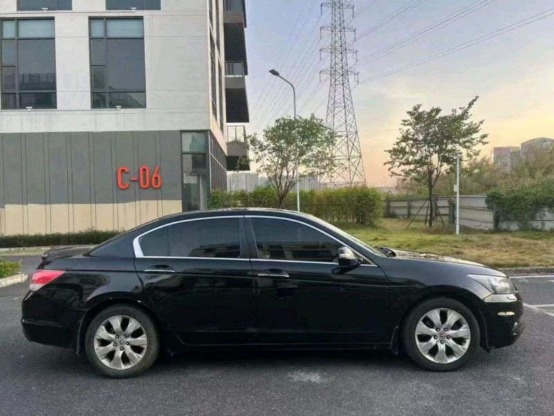 广州11年本田雅阁4